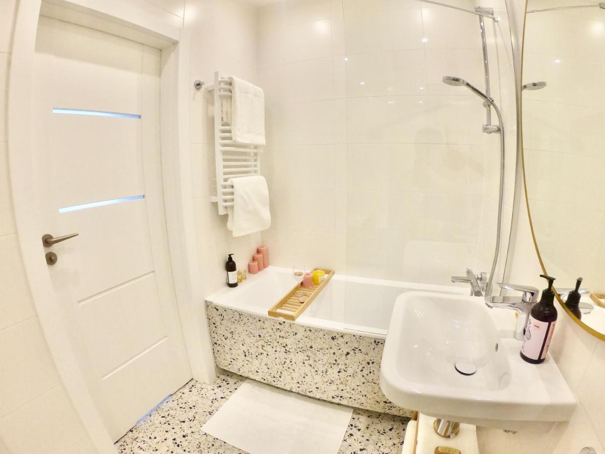 Tlusta Mewa Sea View Apartment Gdynia Luaran gambar